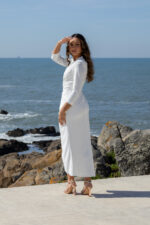 VESTIDO MIDI BRANCO DRAPEADO COM FRANZIDO PONTO CHIC - Image 4