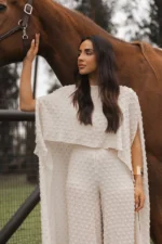 BLUSA CRU FLUIDA COM TEXTURA SAHOCO