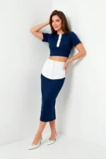 TOP AZUL COM BOTÕES SAHOCO