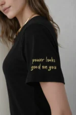 VESTIDO PRETO COMPRIDO COM RACHA SAHOCO - Image 2