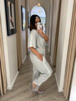 CONJUNTO CINZA COM SWEAT E CALÇA COM FAIXA LATERAL PONTO CHIC - Image 3