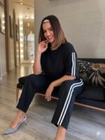 CONJUNTO PRETO COM SWEAT E CALÇA COM FAIXA LATERAL PONTO CHIC