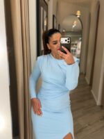 VESTIDO MIDI AZUL CIANO DRAPEADO COM MANGA COMPRIDA PONTO CHIC