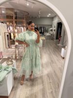 VESTIDO MIDI VERDE ÁGUA EM RENDA COM CINTO PONTO CHIC - Image 2