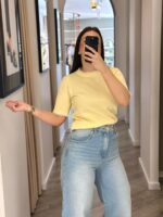CAMISOLA DE MALHA AMARELO MANTEIGA COM DETALHE EM RENDA PONTO CHIC