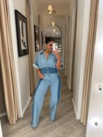 CALÇA DE GANGA CLARA COM DETALHE LATERAL EM CONTRASTE MISS YOU