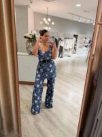CALÇA PANTALONA EM TENCEL COM BORDADO FLORAL MISS YOU