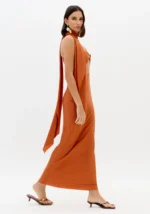 VESTIDO MIDI TERRACOTA COM RECORTE E PORMENOR FRONTAL LANÇA PERFUME - Image 3