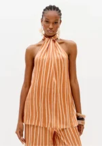 TOP ACETINADO RISCA CARAMELO COM ENTRELAÇADO LANÇA PERFUME