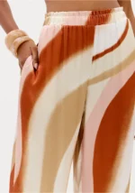 CALÇA ROSA E CAMEL ACETINADA FLUIDA LANÇA PERFUME - Image 3