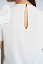 BLUSA BRANCA COM LAÇO NO OMBRO SILVINA CAMPOS - Image 6