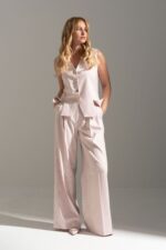 CALÇA ROSA WIDE LEG COM PREGAS EM XADREZ SUAVE FERRACHE