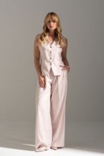 CALÇA ROSA WIDE LEG COM PREGAS EM XADREZ SUAVE FERRACHE - Image 2