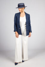 CALÇA DE SARGA BRANCA CORTE FLARE SILVINA CAMPOS