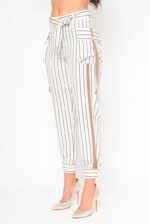 CALÇA BRANCA ÀS RISCAS COM CINTO GIL SANTUCCI - Image 3