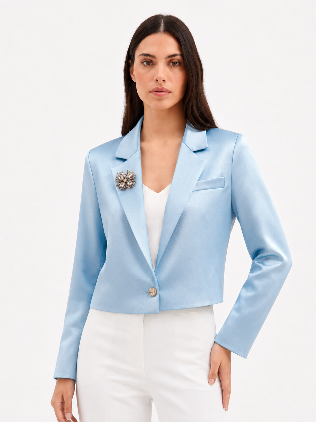 ChatGPT Image 20_05_2026, 18_32_50 BLAZER AZUL ACETINADO CROPPED COM DETALHE JOIA LOCOLUXO - Image 1