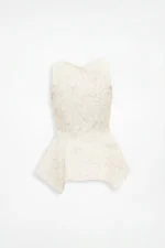 TOP BORDADO COM TEXTURA E DECOTE REDONDO CRU SAHOCO - Image 4