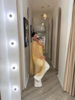 TÚNICA CAMEL SEMITRANSPARENTE EM RENDA SAHOCO - Image 2