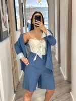 SAIA CALÇÃO AZUL COM PREGAS E LENÇO RINASCIMENTO - Image 3