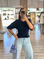 T-SHIRT AZUL MARINHO COM PINÇAS NA FRENTE E OMBREIRAS DIXIE - Image 3