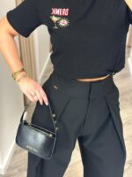 T-SHIRT PRETA COM ESTAMPADO COCKTAIL PONTO CHIC - Image 3