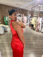 VESTIDO COMPRIDO CETIM VERMELHO RINASCIMENTO - Image 4