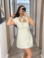 VESTIDO BRANCO COM BOLAS PRETAS PONTO CHIC - Image 5