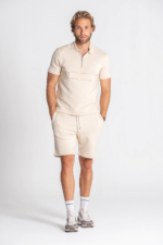 ANORAK BEGE COM FECHO FALCÃO JEF