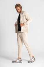 BOMBER BEGE COM FECHO FREITAS JEF - Image 3