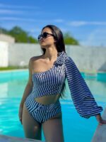 FATO DE BANHO PRETO E BRANCO ÀS RISCAS PONTO CHIC - Image 3