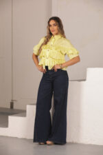 CAMISA AMARELA COM FOLHOS MISS YOU