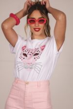 T-SHIRT BRANCA COM ESTAMPADO E APLICAÇÕES MISS YOU