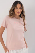 T-SHIRT ROSA COM LOGÓTIPO BORDADO FERRACHE