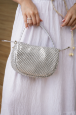 MALA PRATEADA COM BRILHANTES PONTO CHIC