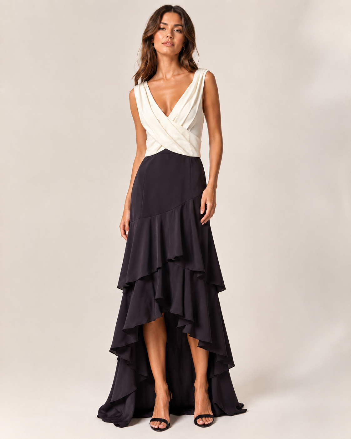 ChatGPT Image 3_06_2026, 10_39_08 VESTIDO COMBINADO BICOLOR COM SAIA EM CAMADAS PONTO CHIC - Image 1
